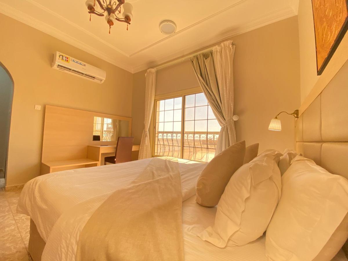 Arees Beach Hotel Рейис Екстериор снимка