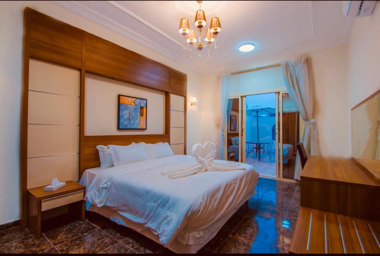 Arees Beach Hotel Рейис Екстериор снимка