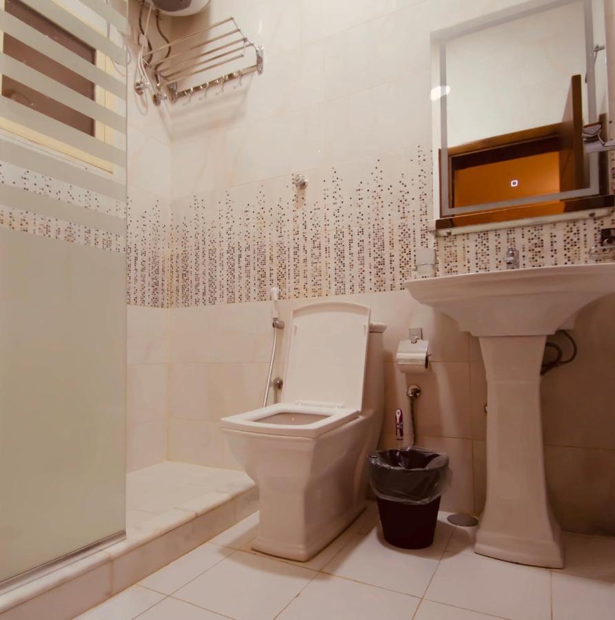 Arees Beach Hotel Рейис Екстериор снимка